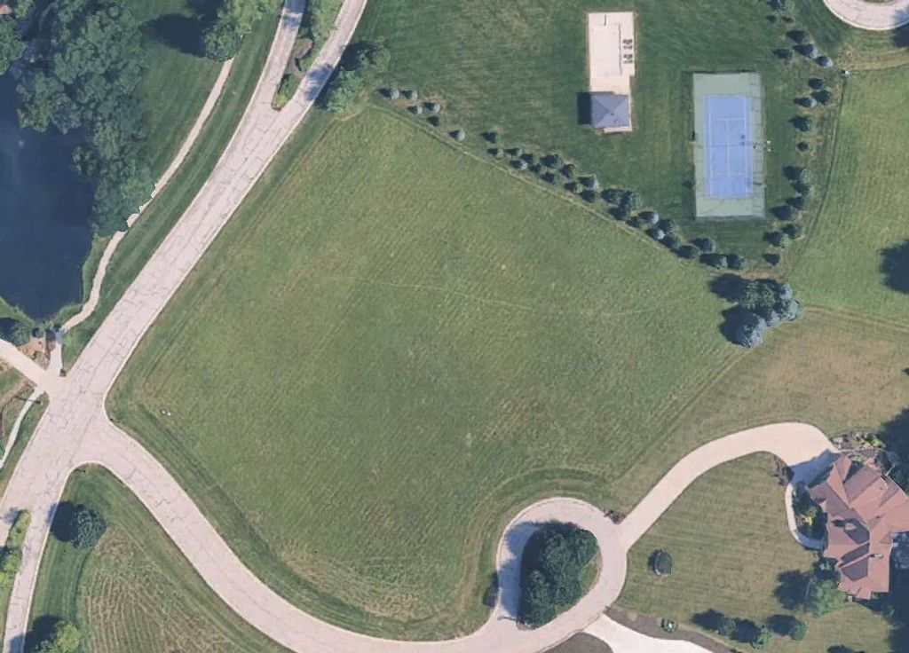 Photo of 2800 Pepper Creek Bridge Parkway, Valparaiso, IN 46385 (MLS # 831872)