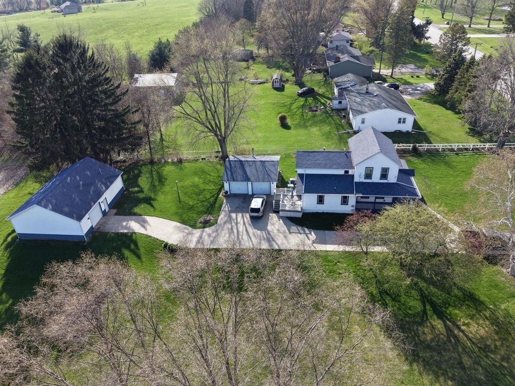 Photo of 1532 E State Road 4, La Porte, IN 46350 (MLS # 836953)