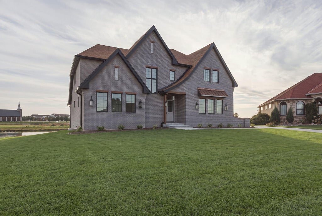 Photo of 8737 Silver Maple Cove, Saint John, IN 46373 (MLS # 847277)