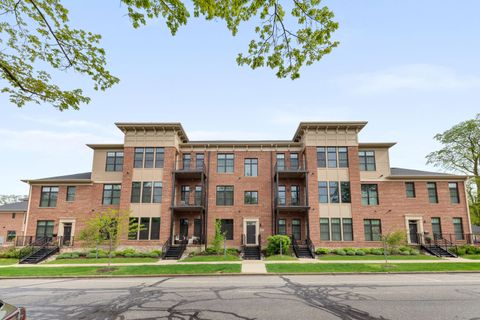 354 W Chicago Street Unit 200, Valparaiso, IN 46383 - #: 826186