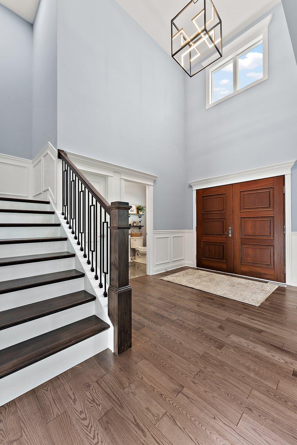 11241 Oak Ridge Court