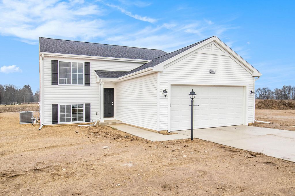 Photo of 112 Mayfield Drive, Michigan City, IN 46360 (MLS # 838235)