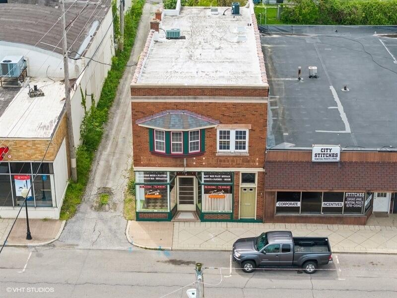 Photo of 1407 Franklin Street, Michigan City, IN 46360 (MLS # 846842)