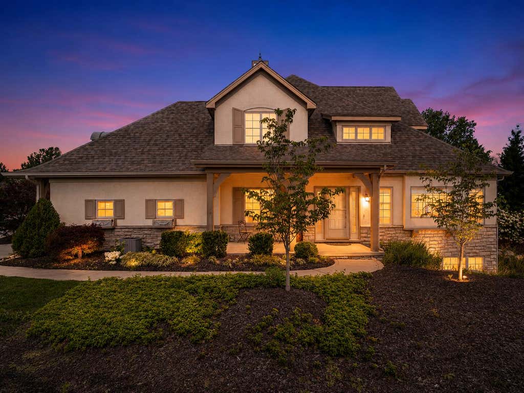 Photo of 1429 Calais Court, Chesterton, IN 46304 (MLS # 843487)