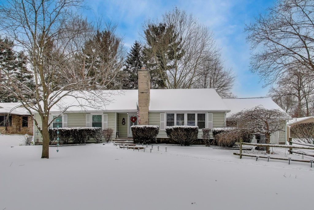 Photo of 204 Finch Trail, Trail Creek, IN 46360 (MLS # 833248)