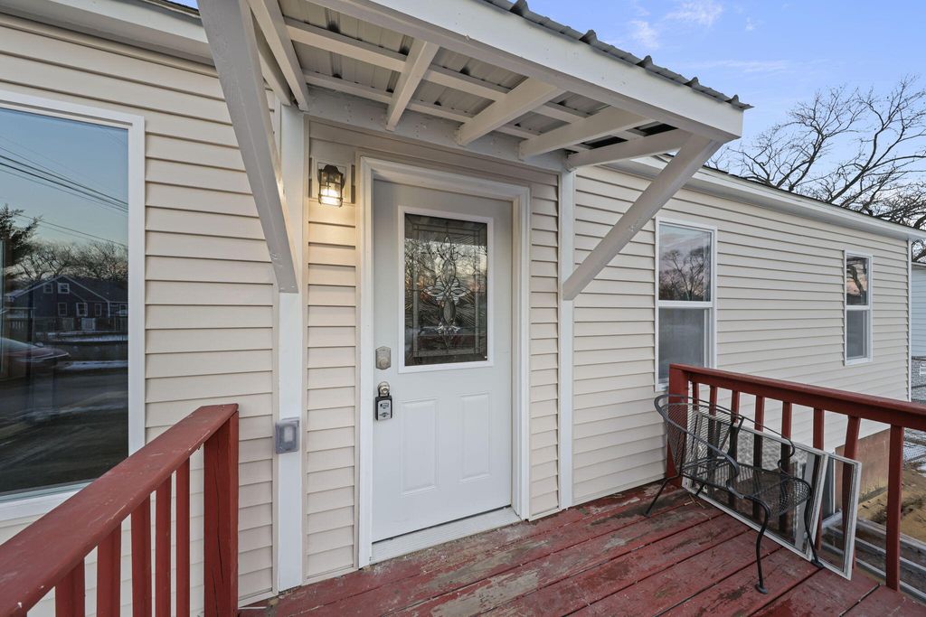 Photo of 3049 Benton Street, Lake Station, IN 46405 (MLS # 836898)