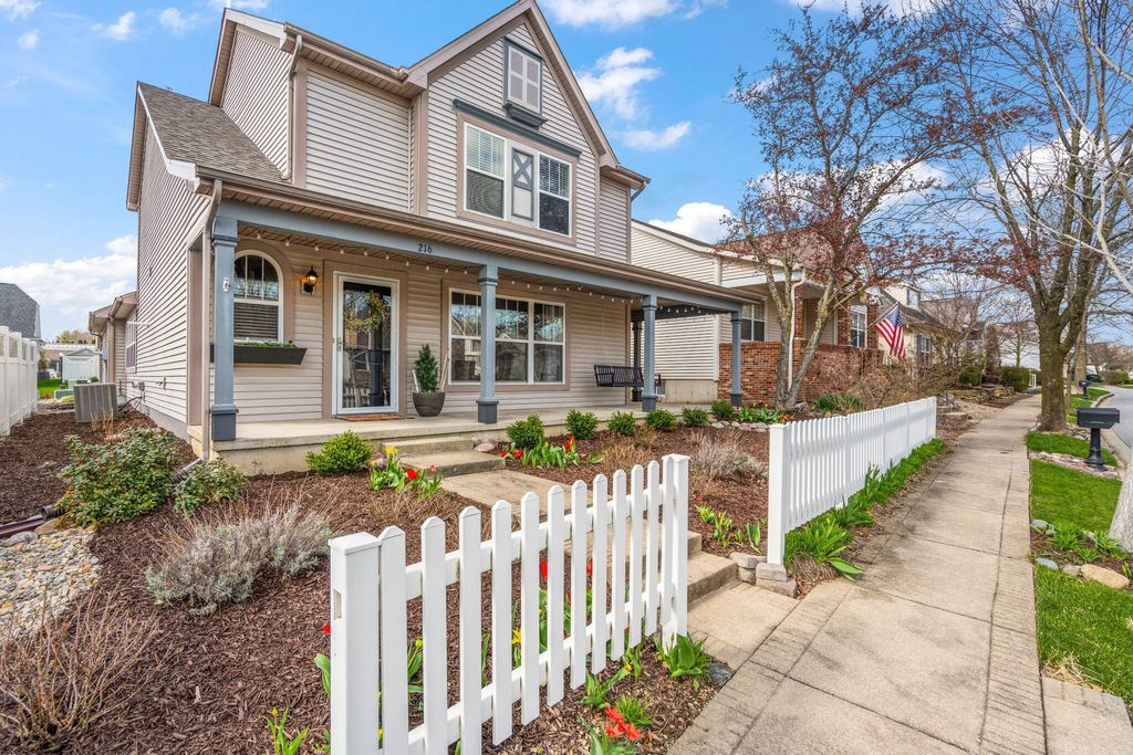 Photo of 216 Abington Street, Valparaiso, IN 46385 (MLS # 837100)