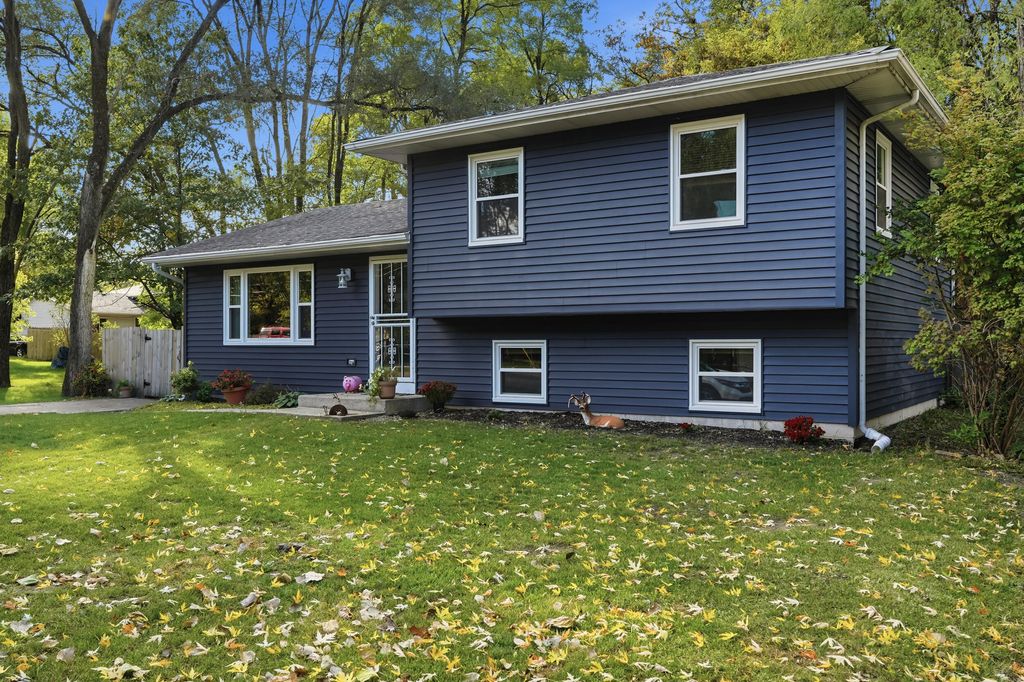 Photo of 2140 Union Street, Lake Station, IN 46405 (MLS # 830237)