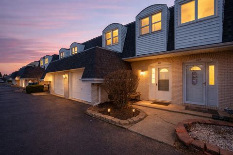 Property photo of 617 Wellington Drive, Dyer, IN 46311
