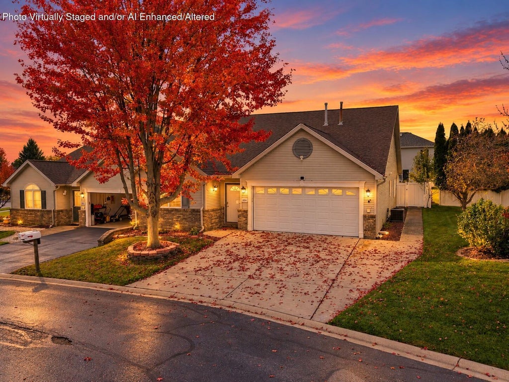 Photo of 9624 Jackson Court, Crown Point, IN 46307 (MLS # 847514)