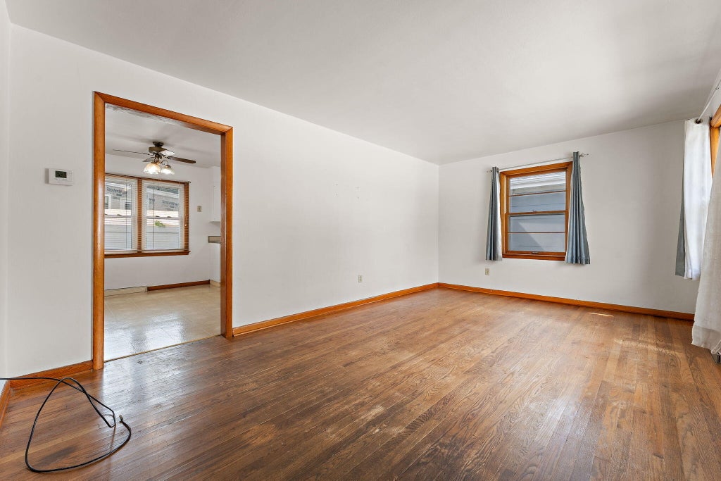 Photo of 346 N Harvey Street, Griffith, IN 46319 (MLS # 845672)