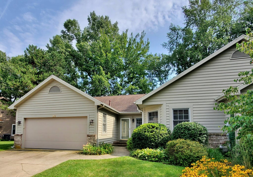 Photo of 23 Royal Troon Drive, Michigan City, IN 46360 (MLS # 844661)