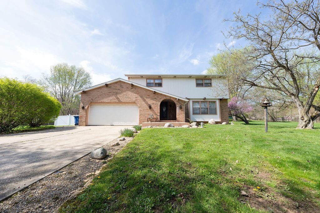 Photo of 906 Honeysuckle Lane, La Porte, IN 46350 (MLS # 837378)