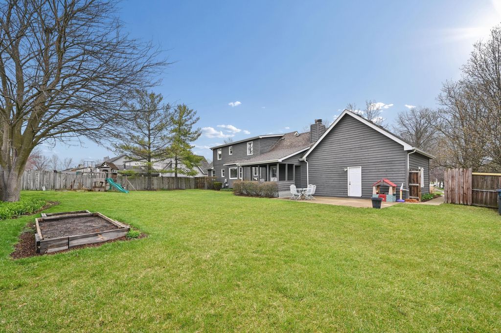 Photo of 2066 Anna Street, Schererville, IN 46375 (MLS # 836458)