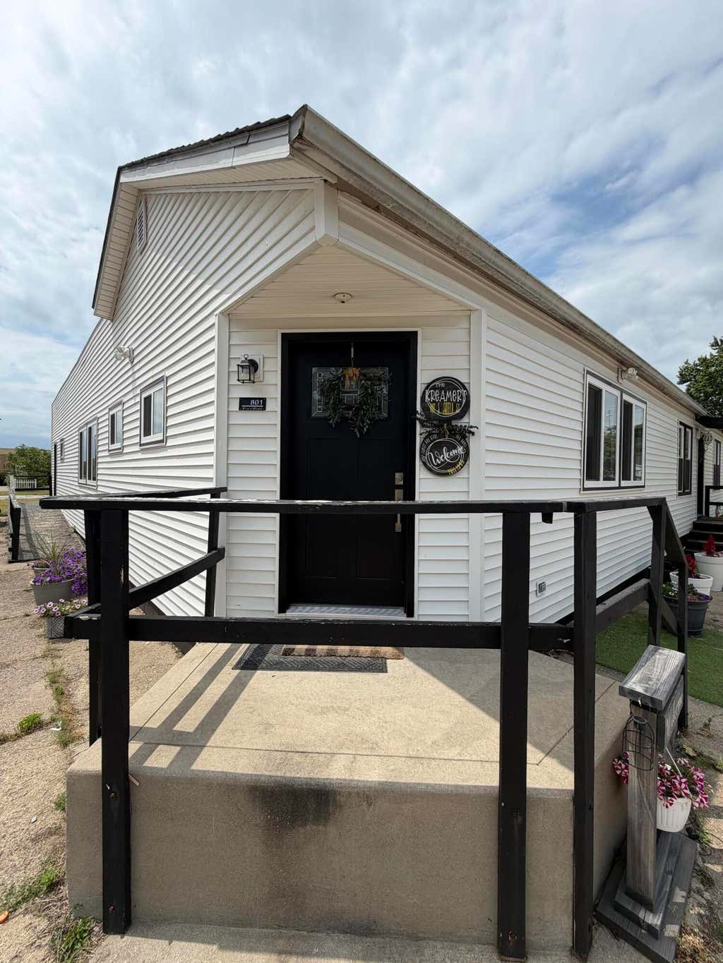 Photo of 801 S Shield Street, Knox, IN 46534 (MLS # 840245)