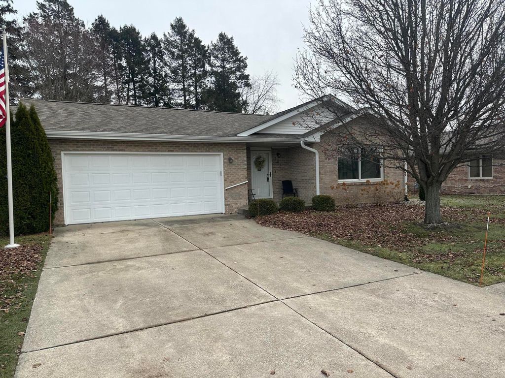 Photo of 163 Regency Parkway, La Porte, IN 46350 (MLS # 832244)