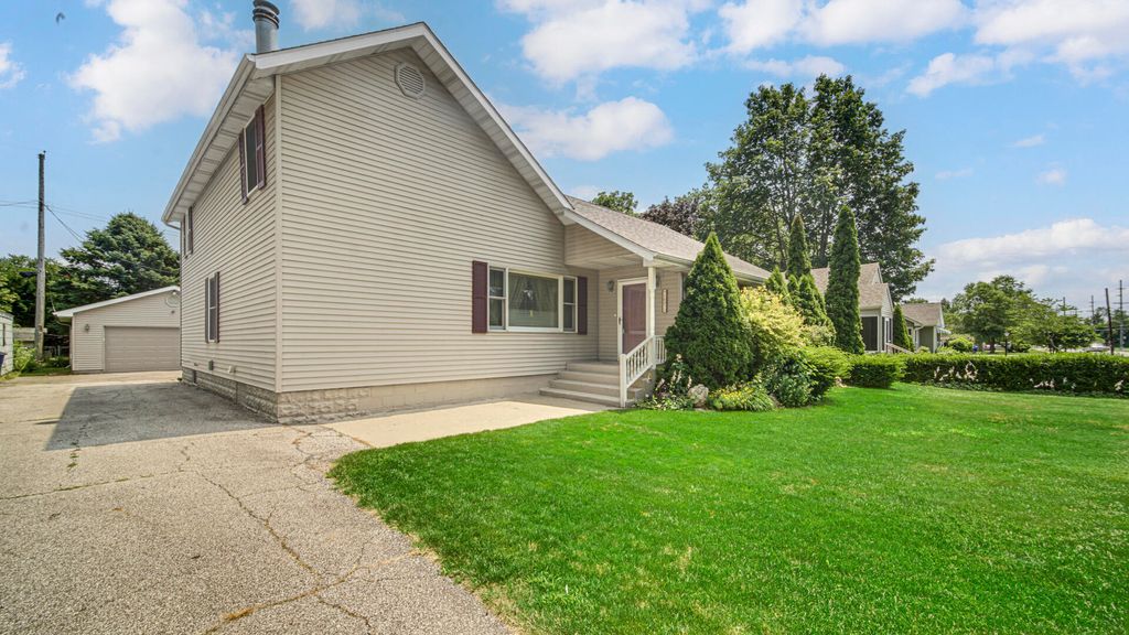 Photo of 1607 A Street, La Porte, IN 46350 (MLS # 842500)