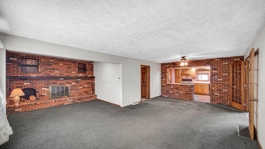 Photo of 1607 A Street, La Porte, IN 46350 (MLS # 842500)