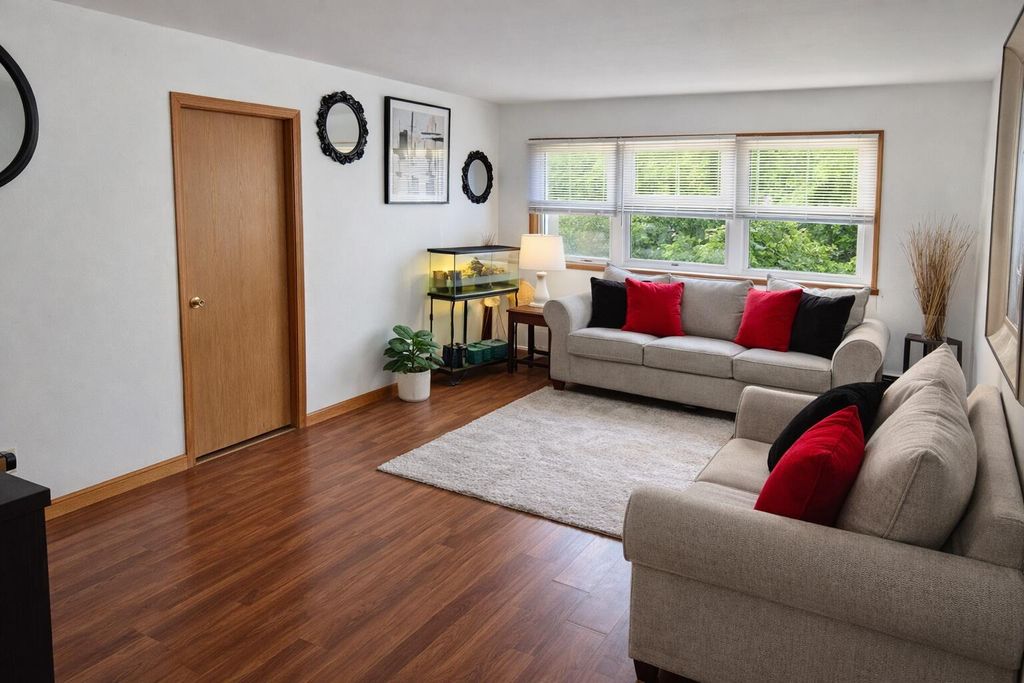 Photo of 3476 E 69th Avenue, Merrillville, IN 46410 (MLS # 836877)