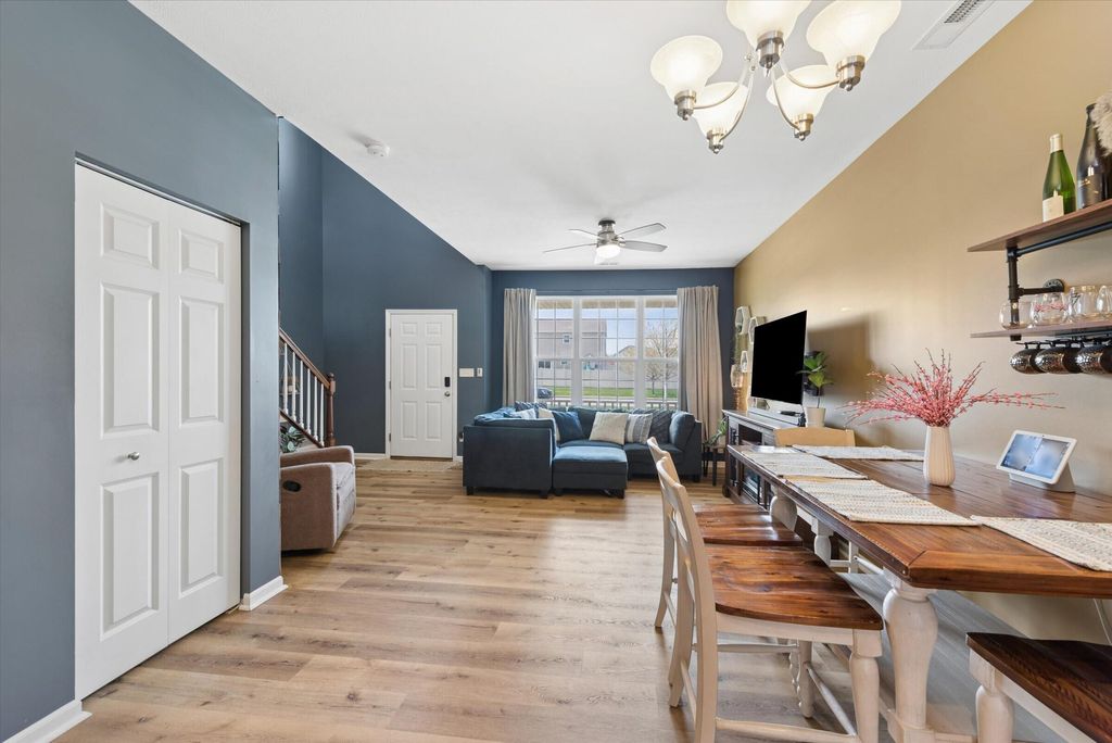 Photo of 11419 Rhode Island Street, Crown Point, IN 46307 (MLS # 837298)