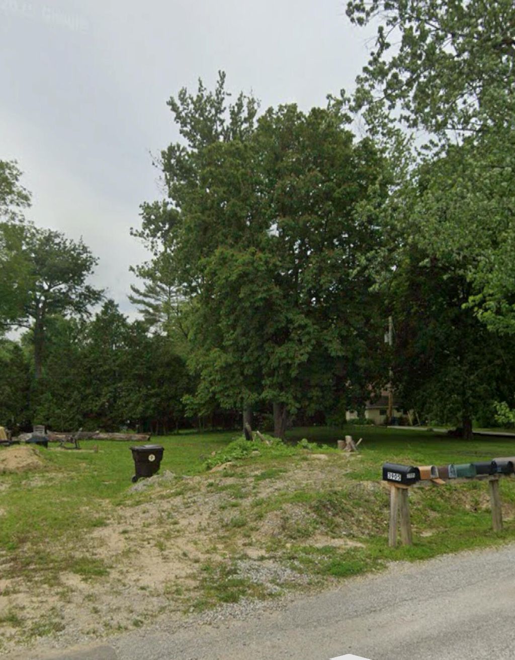 Photo of 3907 Wildwood Road, Valparaiso, IN 46383 (MLS # 831695)