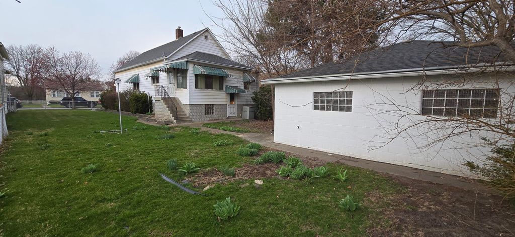 Photo of 4429 Hickory Avenue, Hammond, IN 46327 (MLS # 836149)