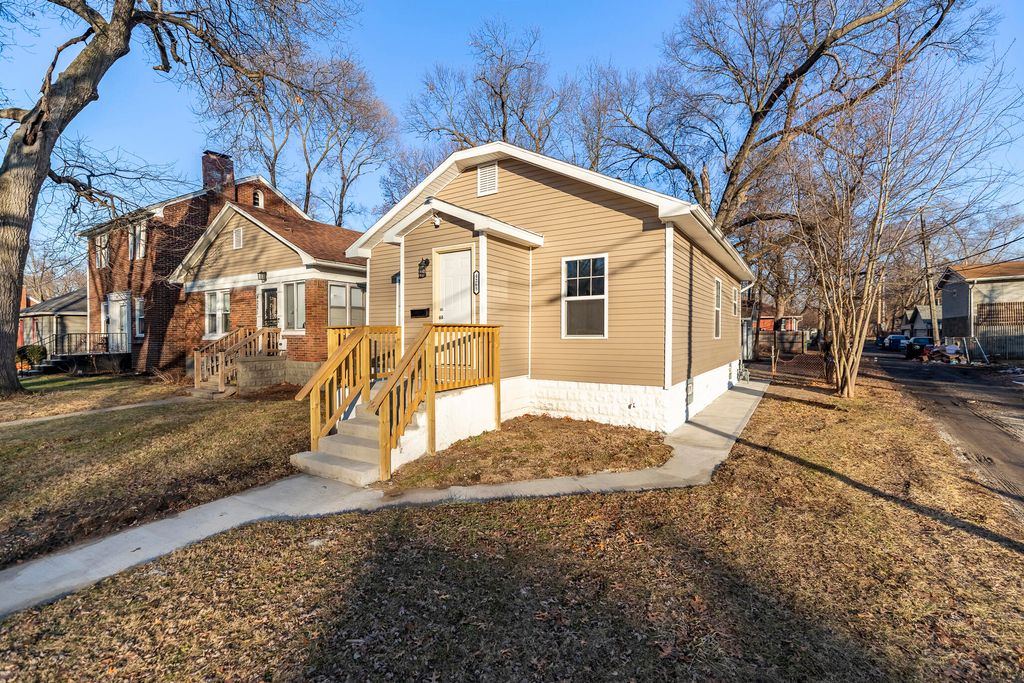 Photo of 4265 Van Buren Street, Gary, IN 46408 (MLS # 832575)