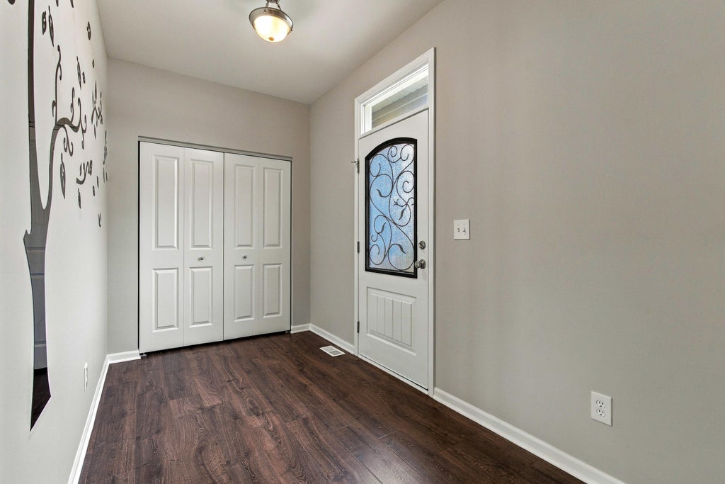 Photo of 1985 Tawny Street, Hobart, IN 46342 (MLS # 845965)