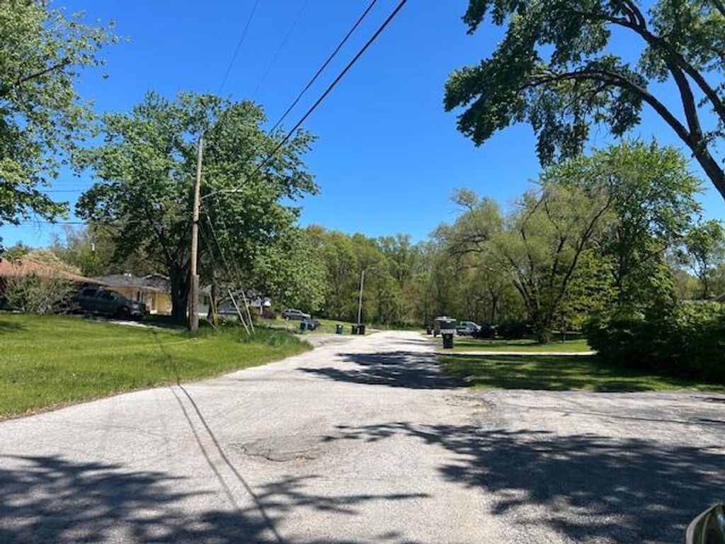 Photo of 300-10 Birch Avenue, Gary, IN 46404 (MLS # 838895)