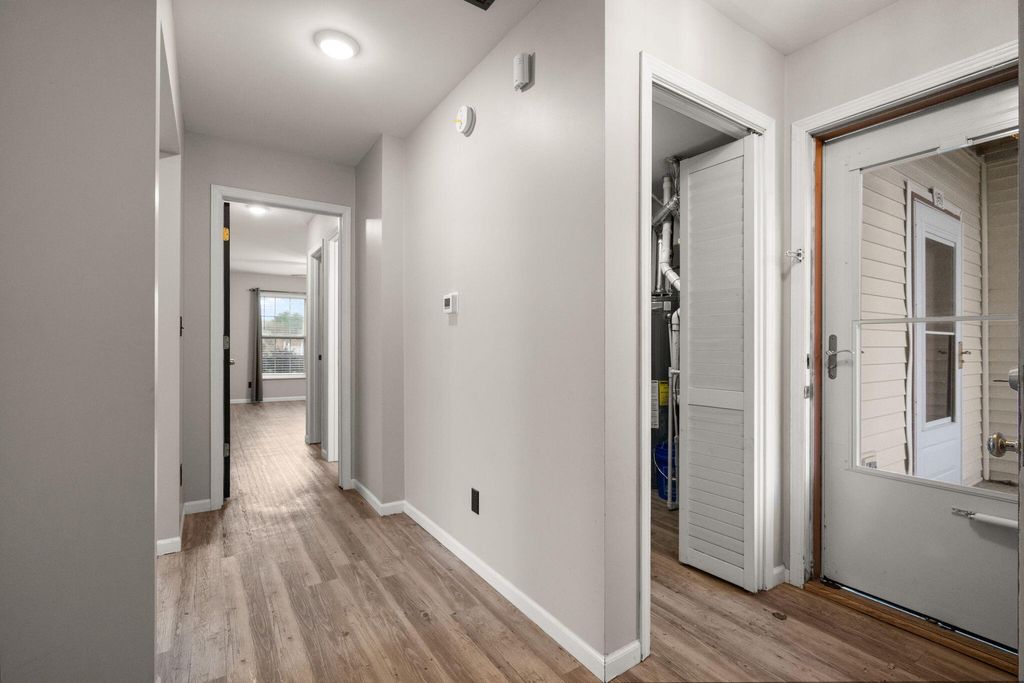 Photo of 955 Misty Glen Drive, Valparaiso, IN 46385 (MLS # 837264)