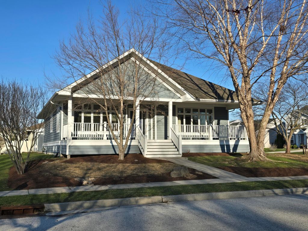 Photo of 2425 Dickinson Road, Chesterton, IN 46304 (MLS # 836170)