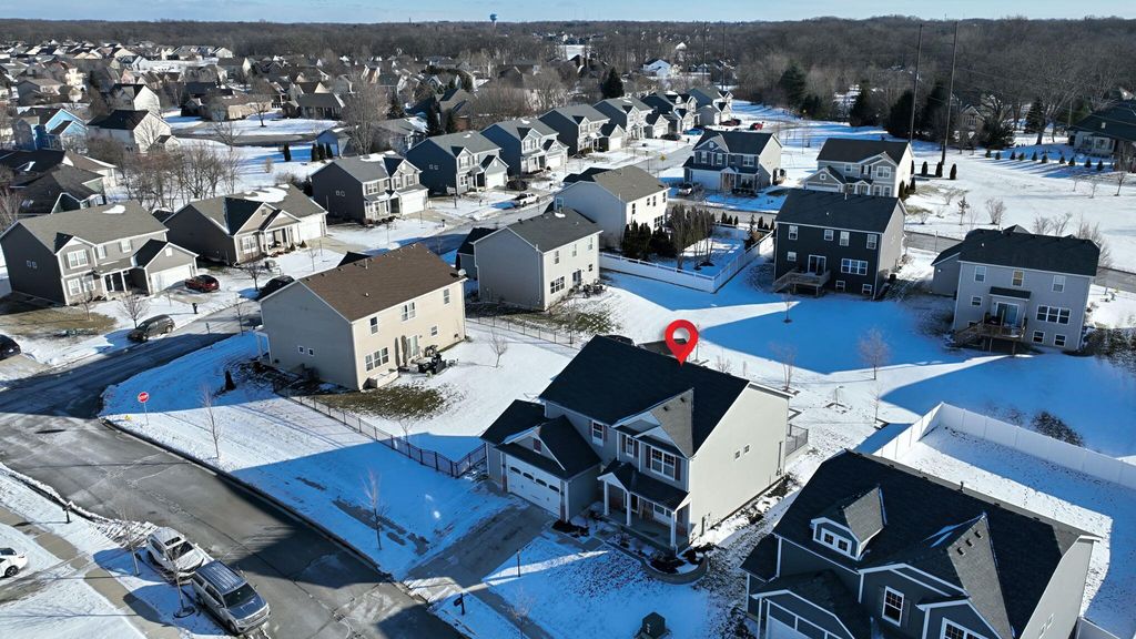 Photo of 2400 Dowling Street, Valparaiso, IN 46385 (MLS # 832994)