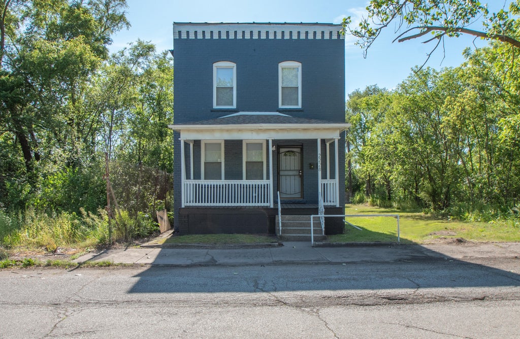 Photo of 2228 Washington Street, Gary, IN 46407 (MLS # 840398)