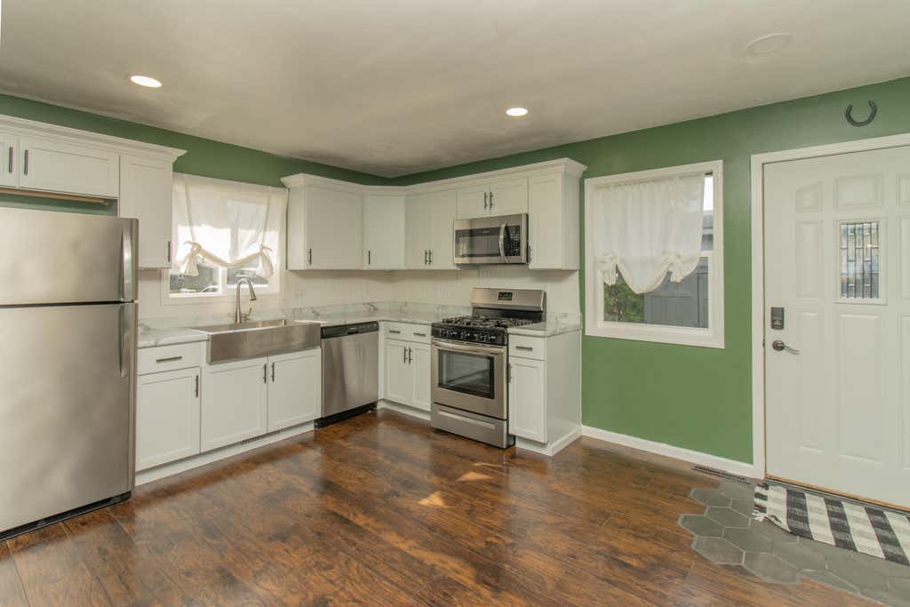Photo of 705 Fremont Road, Valparaiso, IN 46385 (MLS # 844198)