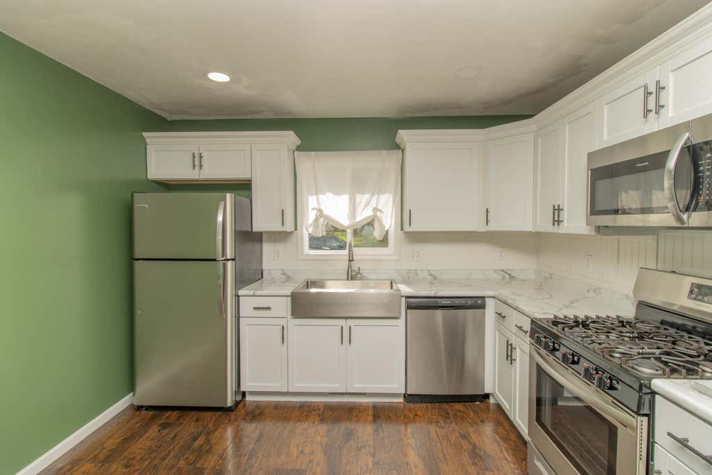 Photo of 705 Fremont Road, Valparaiso, IN 46385 (MLS # 844198)