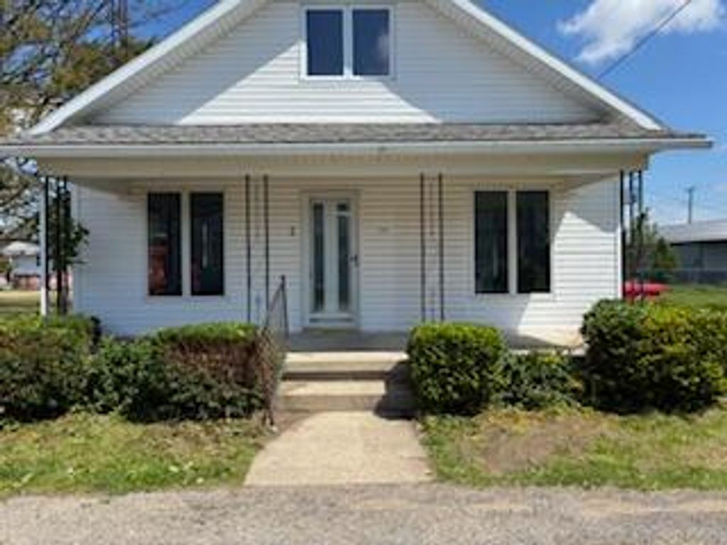 Photo of 205 E Day Street, Royal Center, IN 46978 (MLS # 840749)