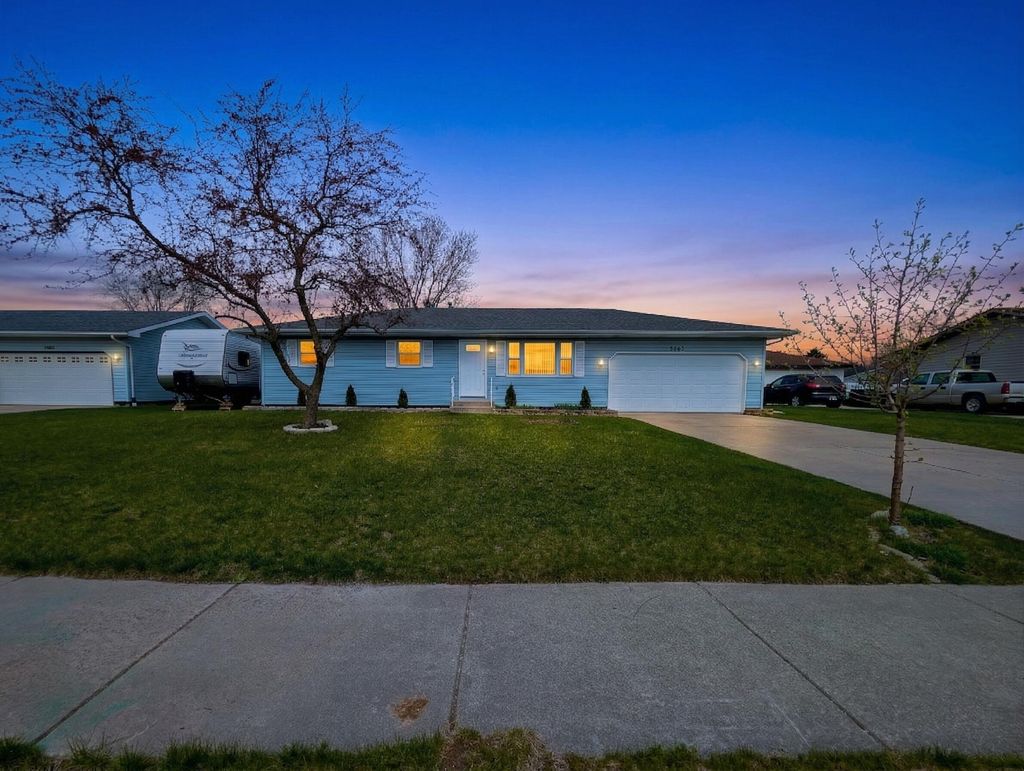 Photo of 5062 Boulder Avenue, Portage, IN 46368 (MLS # 836524)