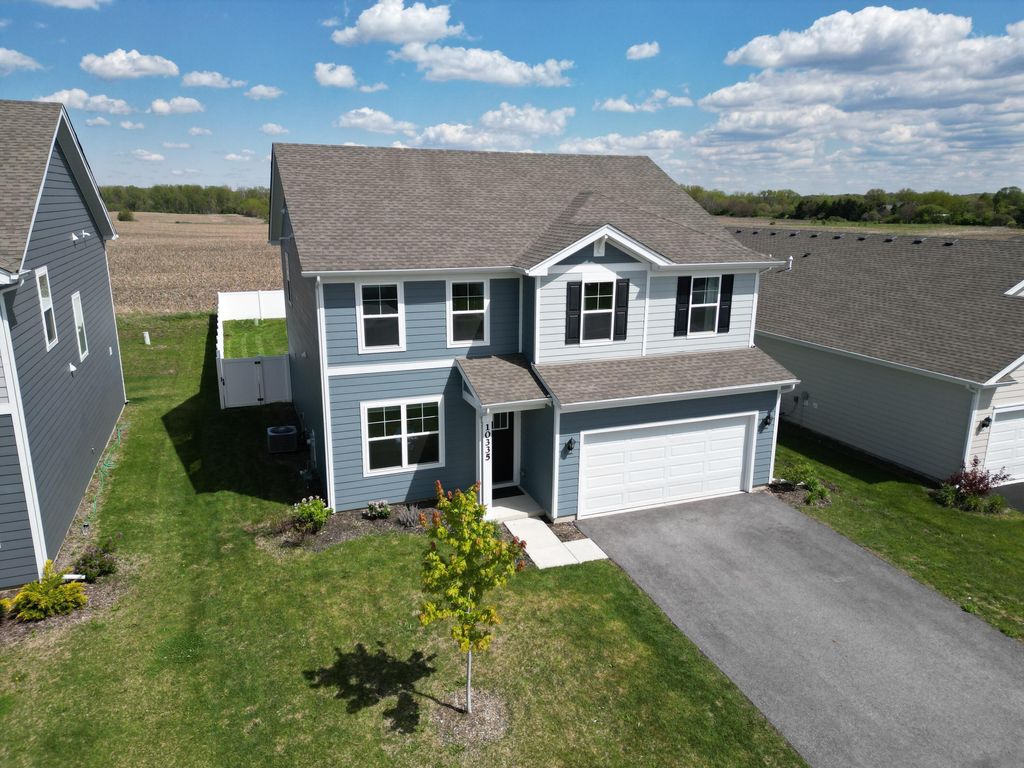 Photo of 10335 Morse Place, Crown Point, IN 46307 (MLS # 838414)