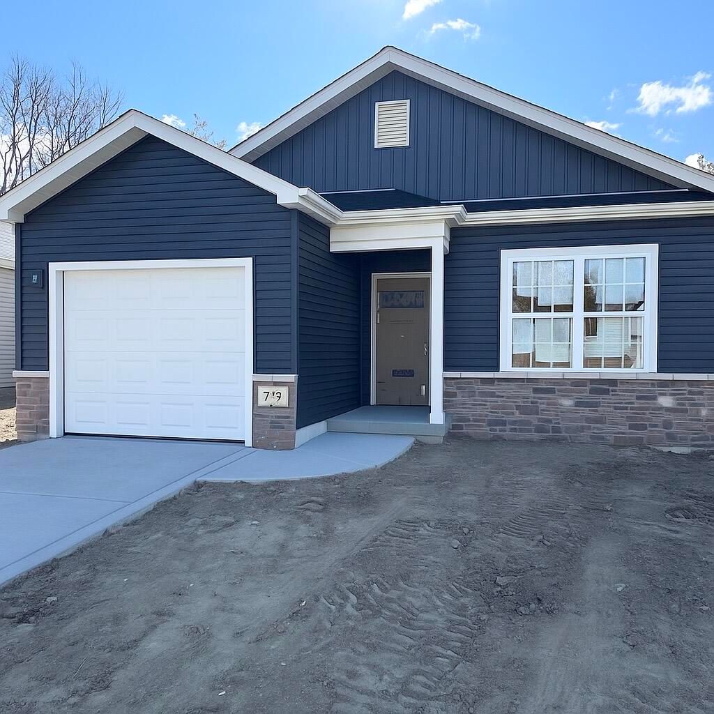 Photo of 753 Kinsey Street, Valparaiso, IN 46385 (MLS # 830236)