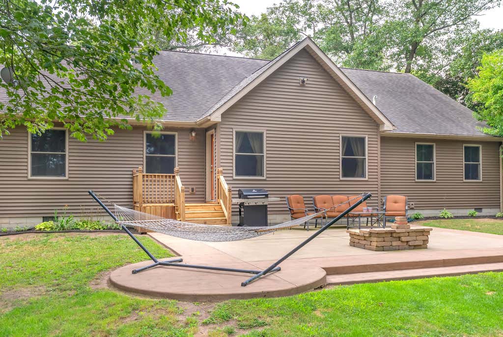 Photo of 2538 S 388 W, Morocco, IN 47963 (MLS # 843560)