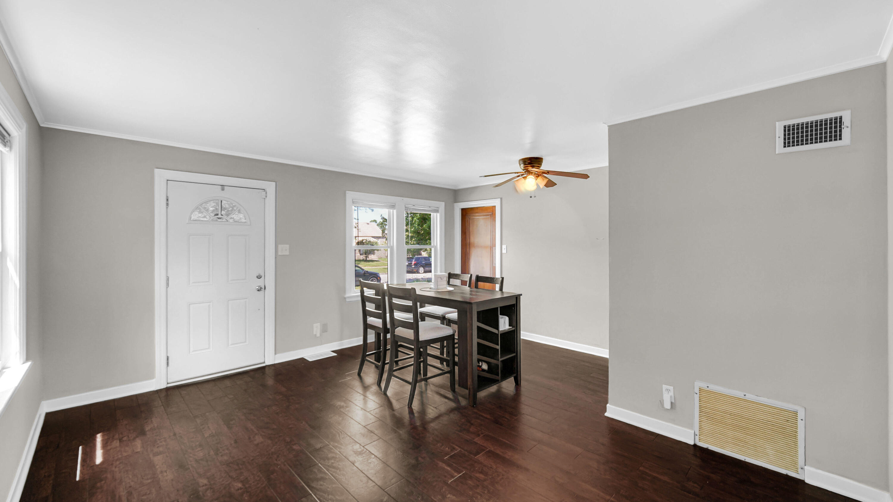 6823 Wicker Avenue