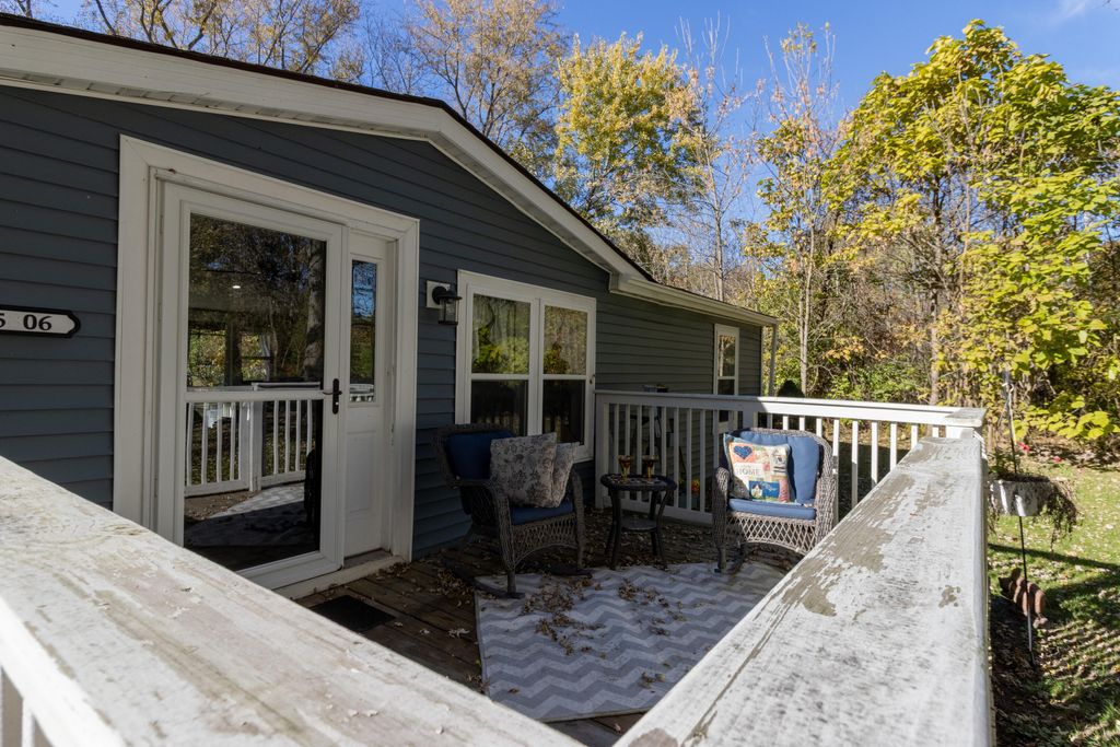 Photo of 15806 Clark Street, Lowell, IN 46356 (MLS # 832766)