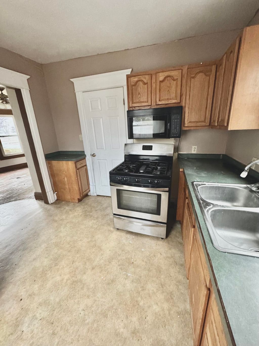 Photo of 809 Chicago Street, La Porte, IN 46350 (MLS # 831063)