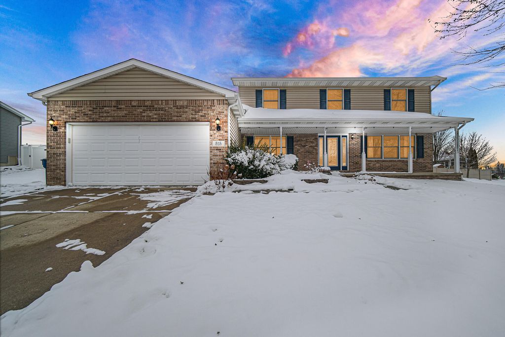 Photo of 515 Tamarack Trail, Hebron, IN 46341 (MLS # 831579)