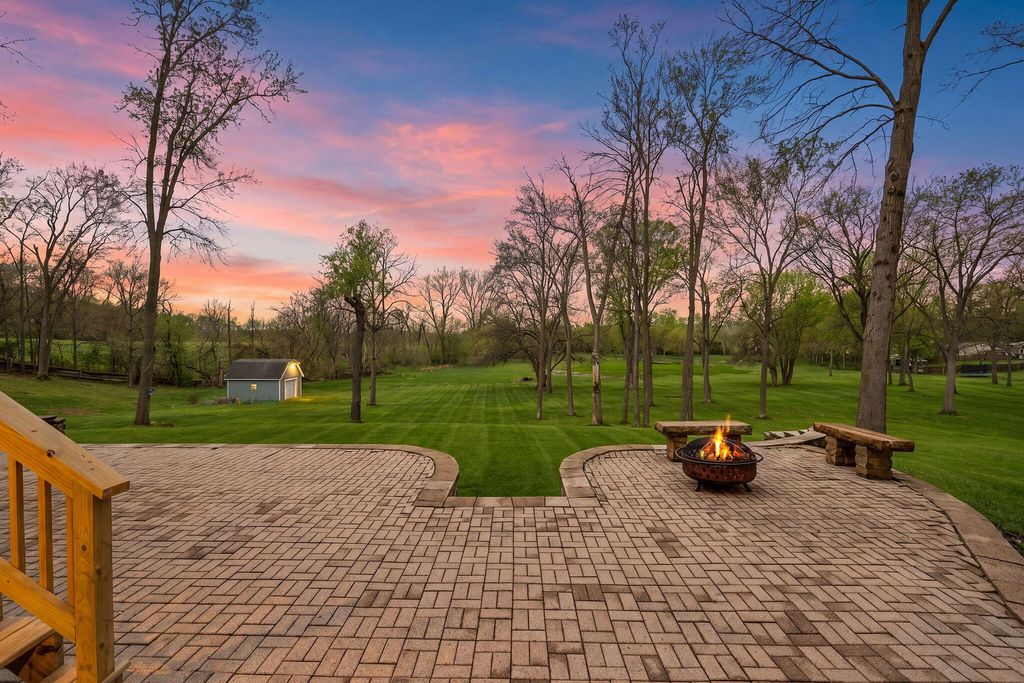 Photo of 1120 Hilltop Drive, Lowell, IN 46356 (MLS # 837902)