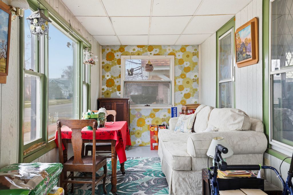 Photo of 204 Jefferson Avenue, La Porte, IN 46350 (MLS # 834980)