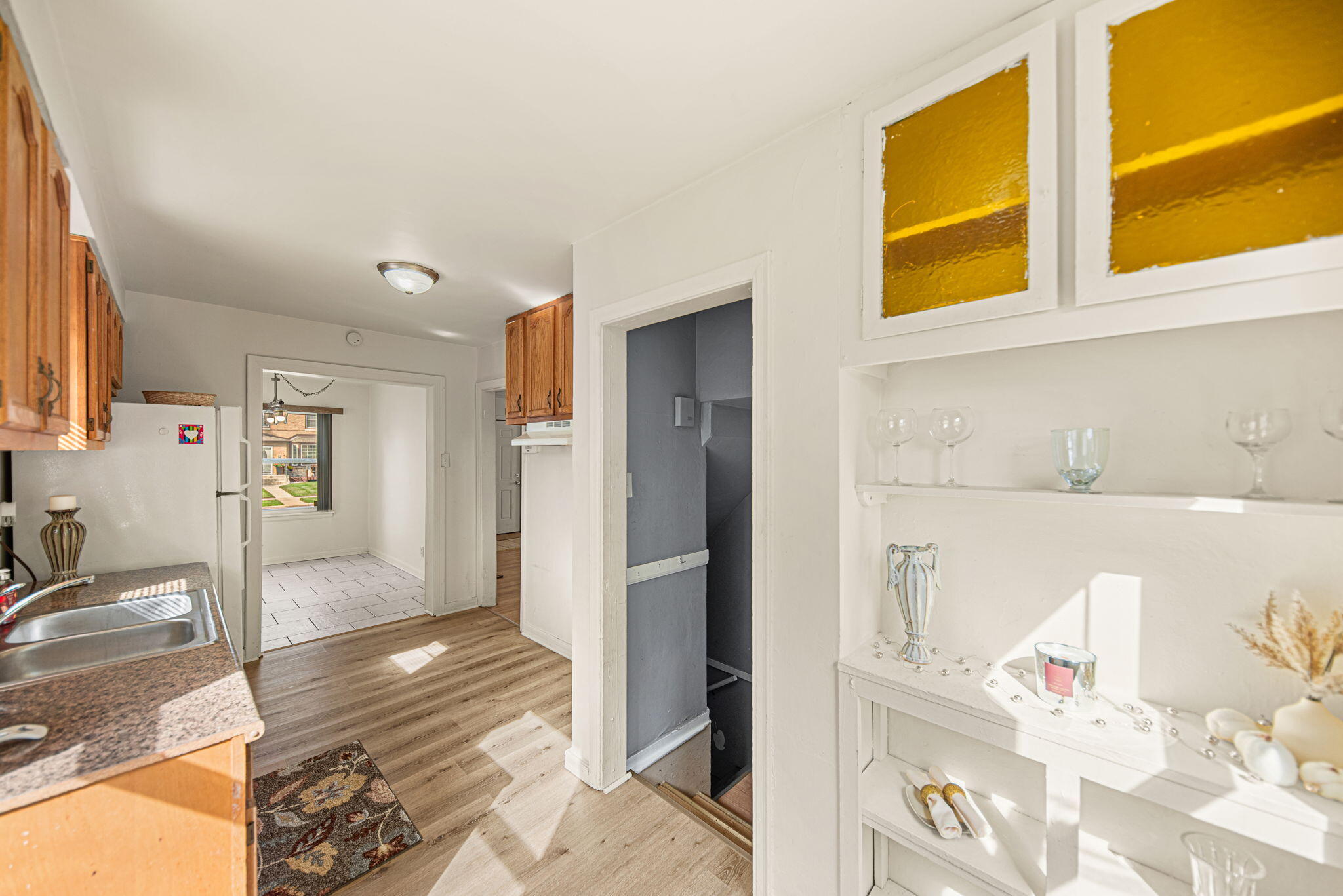 Hammond, Indiana 46324, United States, 3 Bedrooms Bedrooms, ,2 BathroomsBathrooms,Residential,Active,221311