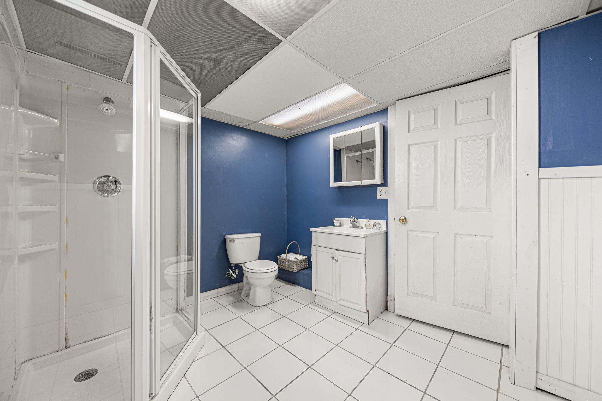 Hammond, Indiana 46324, United States, 3 Bedrooms Bedrooms, ,2 BathroomsBathrooms,Residential,Active,221311