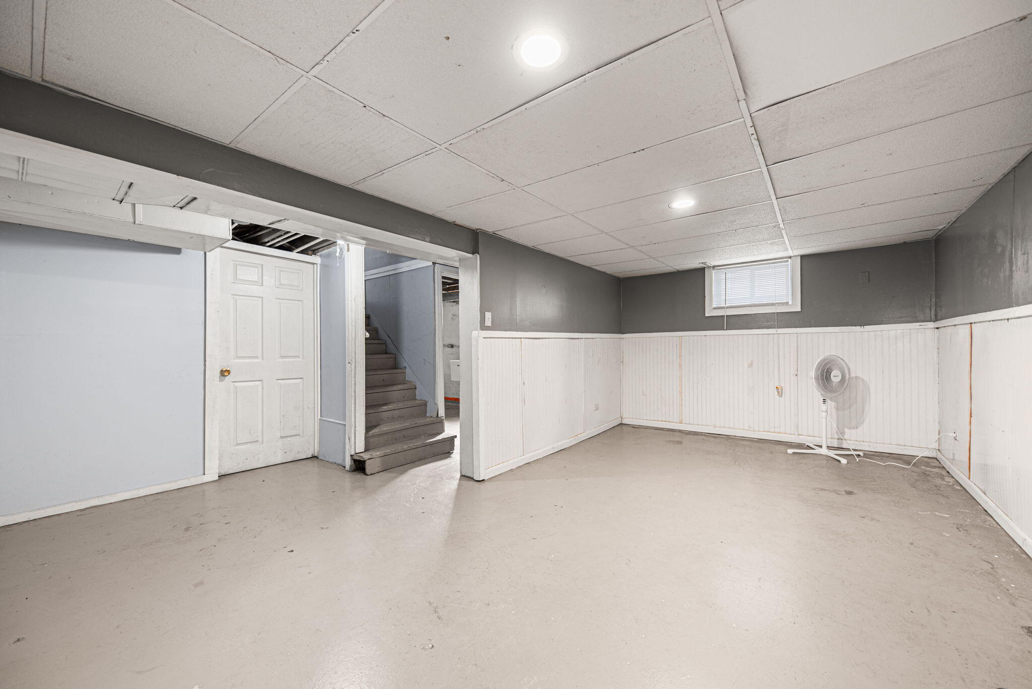 Hammond, Indiana 46324, United States, 3 Bedrooms Bedrooms, ,2 BathroomsBathrooms,Residential,Active,221311