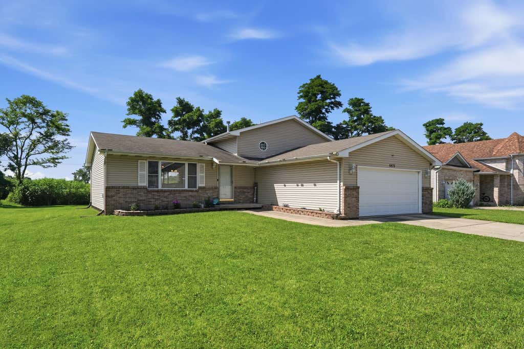 Photo of 6675 Silver Cloud Drive, Portage, IN 46368 (MLS # 843564)